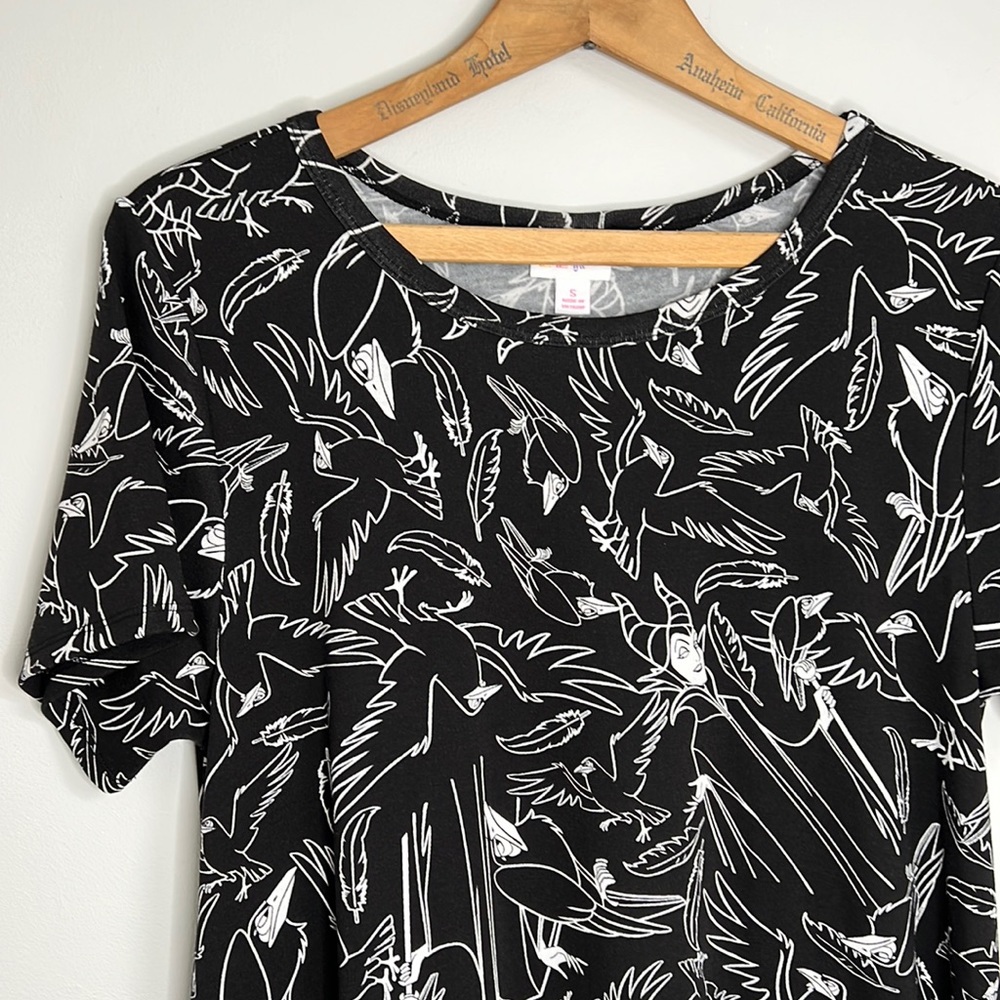 NWT Women's Black & White Maleficent Dress Small Lularoe LLR Disney Villain